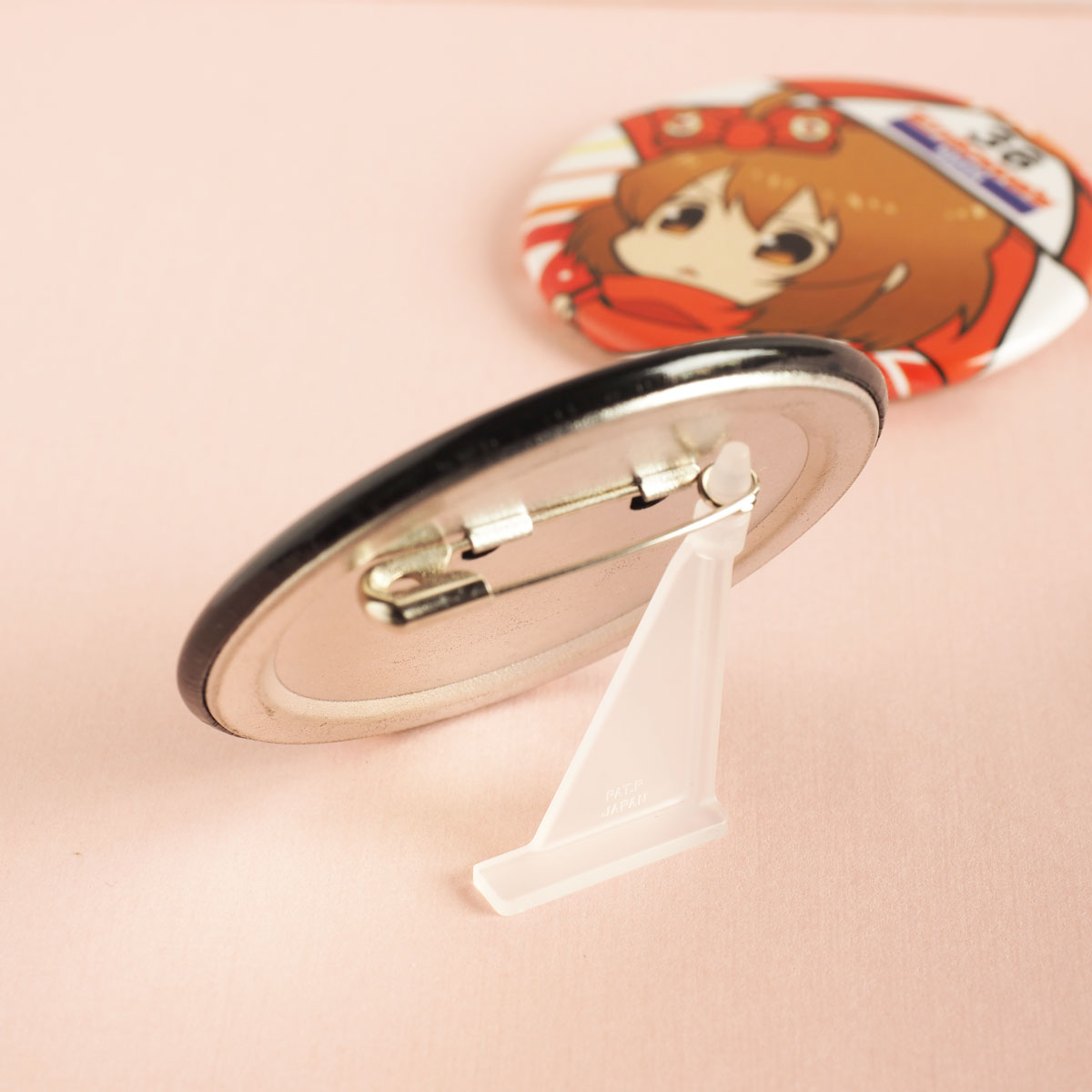 缶バッジスタンドスリム