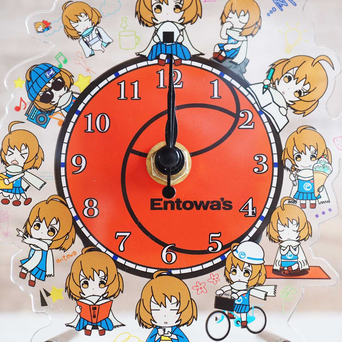 キャラクターアクリル時計