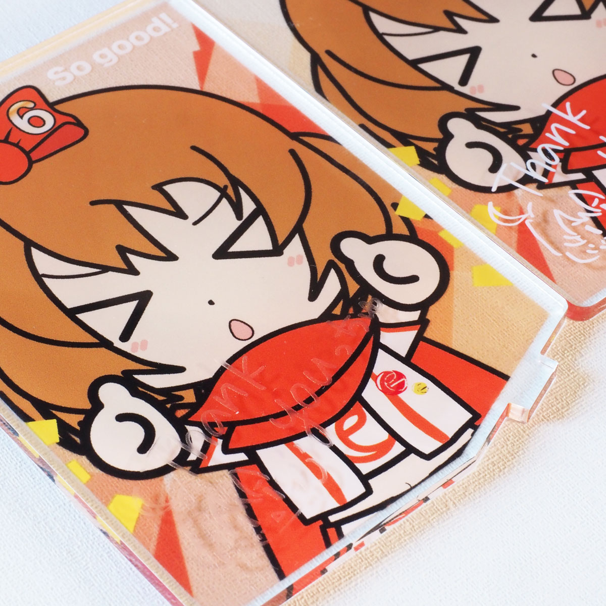 アクスタカード、表面印刷とレーザー彫刻