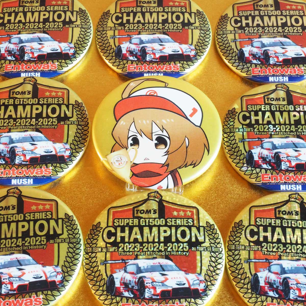 シリーズ優勝グッズ-黄金缶バッジ